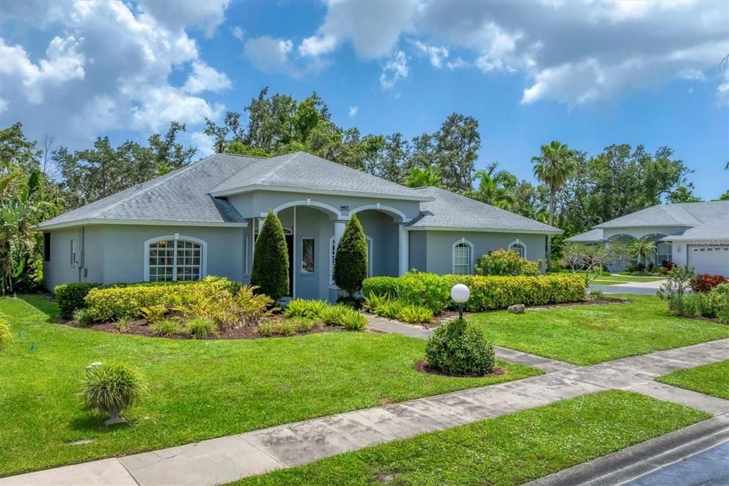 Backyard, Exterior, Facade, Ranch