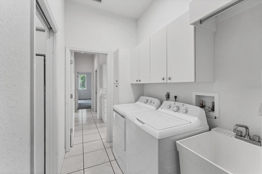 Interior, Washer