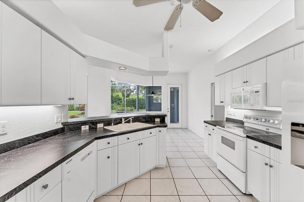 Interior, Kitchen, Recessed Lighting