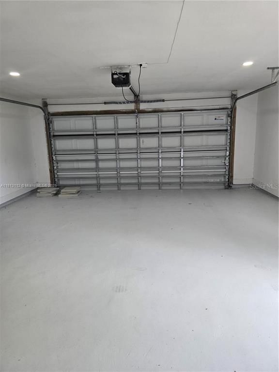 Garage, Interior, Recessed Lighting