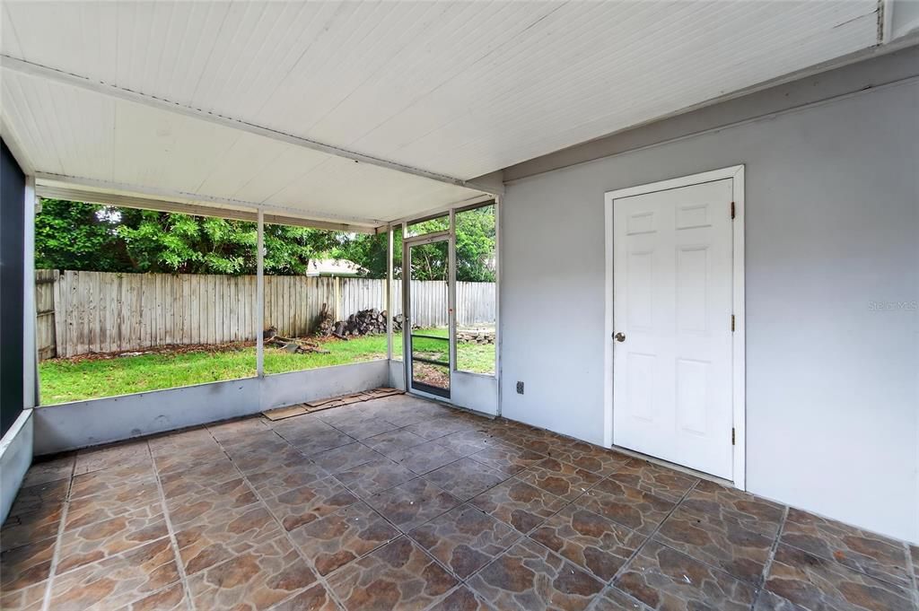 Empty room, Interior, Sun Room