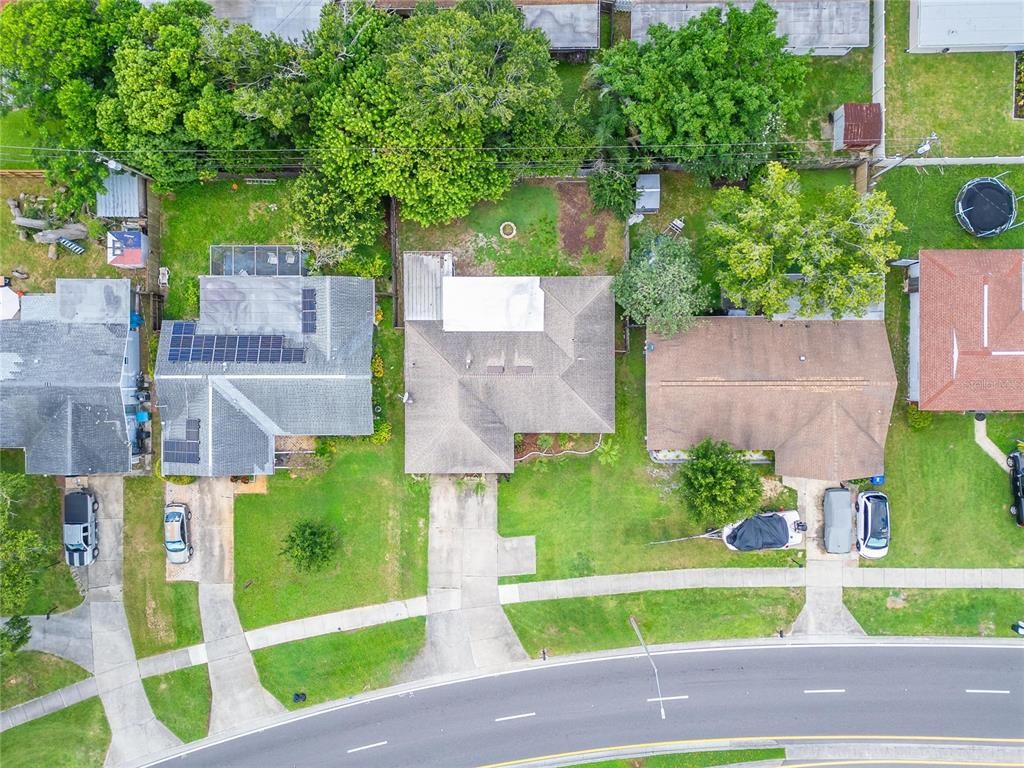 Exterior, Drone