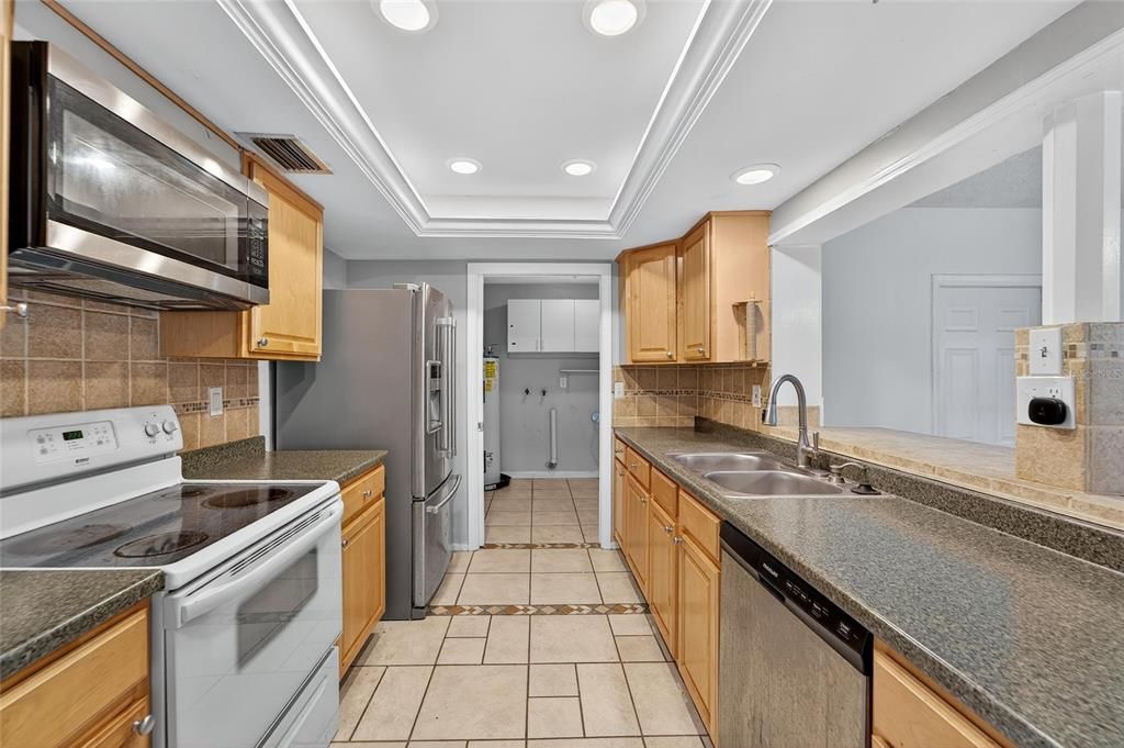 Interior, Kitchen, Recessed Lighting