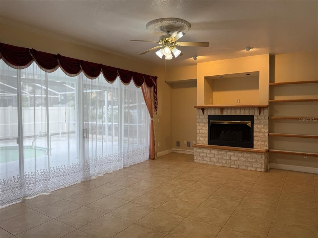 Empty room, Fireplace, Interior