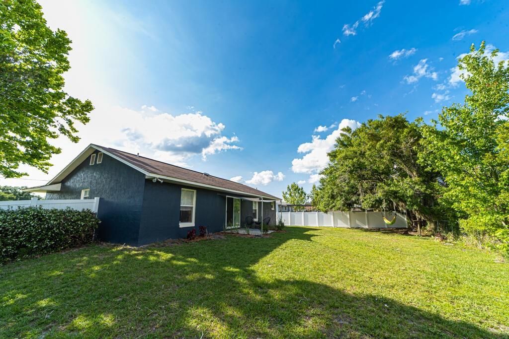 Backyard, Exterior