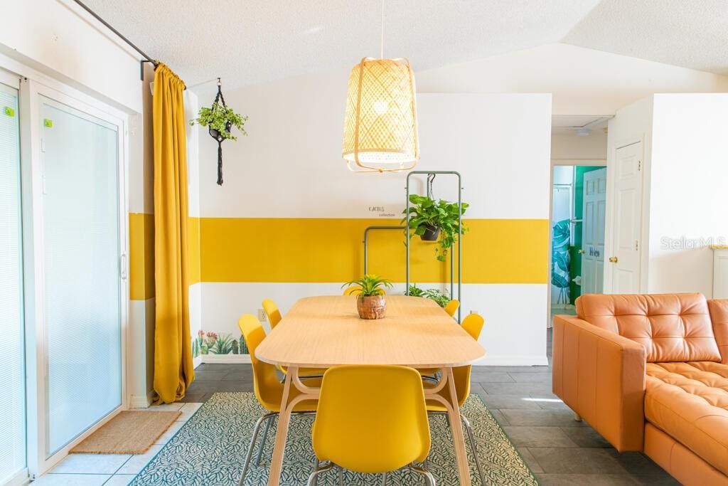 Dining room, Interior, Pendant Lights