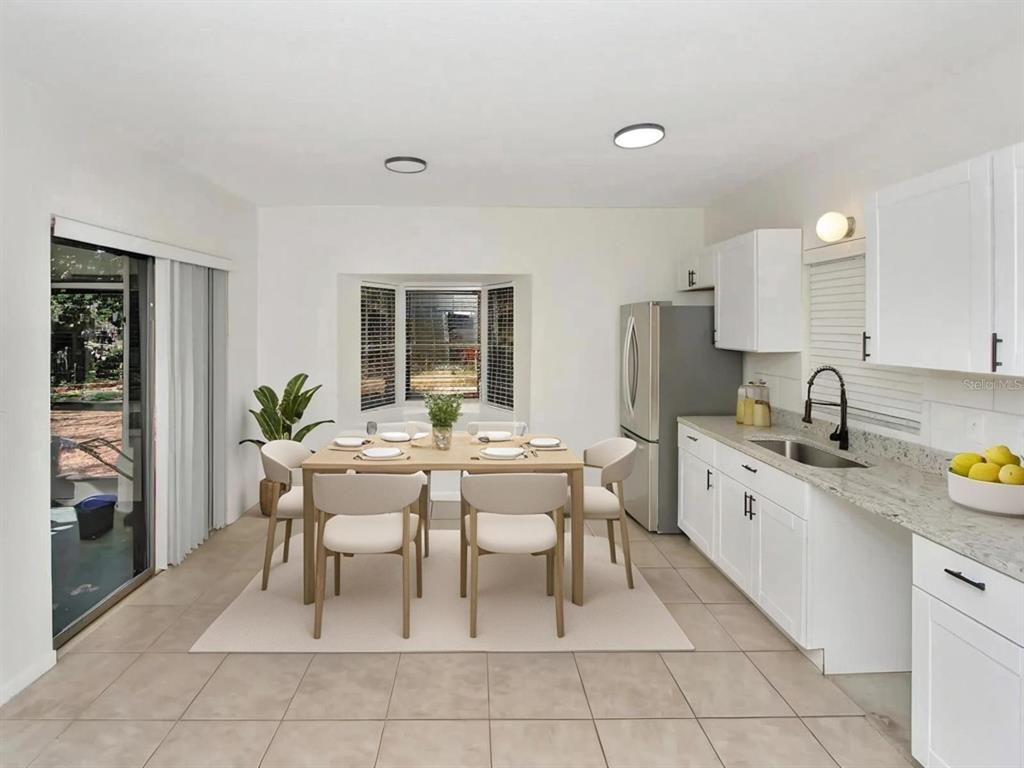 Dining room, Interior, Kitchen, Recessed Lighting