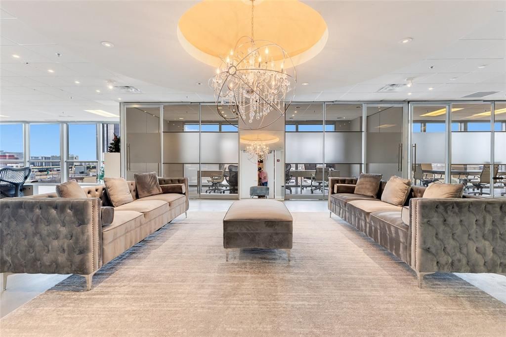 Chandelier, Dining room, Interior, Living room, Recessed Lighting