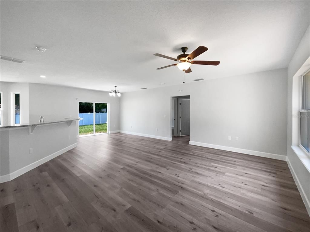 Empty room, Interior, Recessed Lighting, Wood Texture Flooring