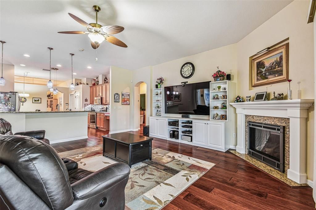 Fireplace, Interior, Kitchen, Pendant Lights, Recessed Lighting, Wood Texture Flooring
