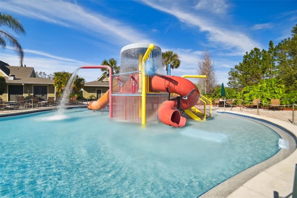 Exterior, Playground, Pool