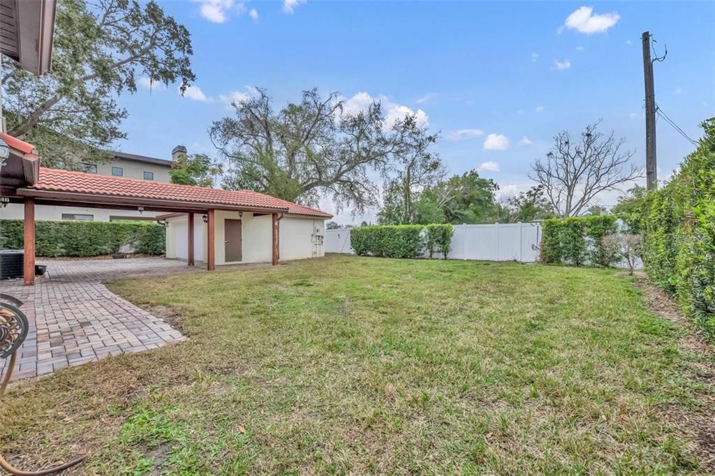 Backyard, Exterior