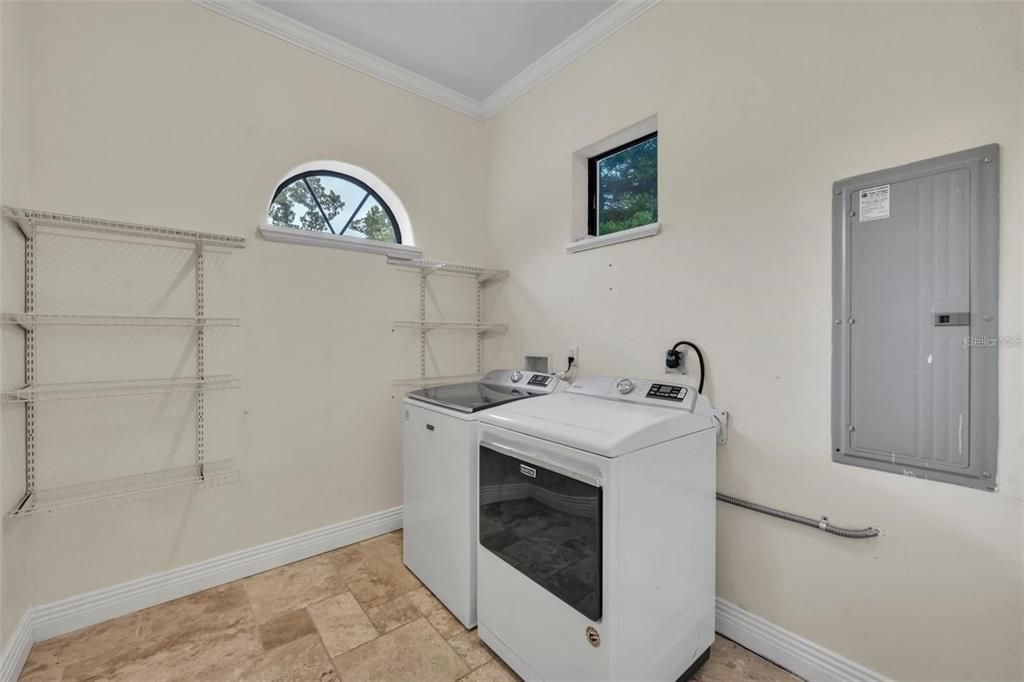 Interior, Washer