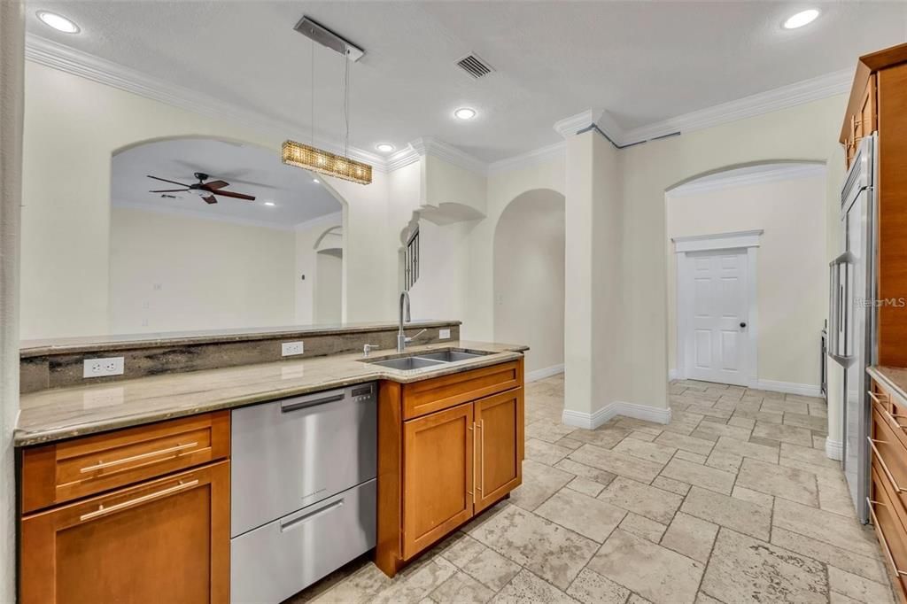 Interior, Kitchen, Pendant Lights, Recessed Lighting