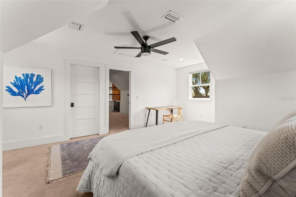 Bedroom, Interior, Recessed Lighting