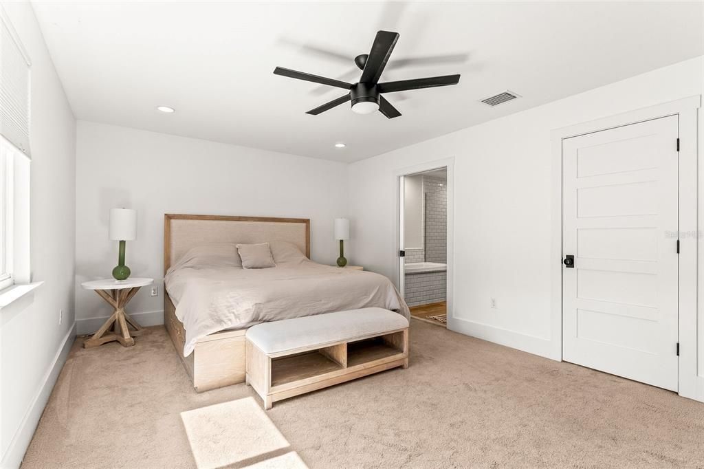 Bedroom, Interior, Recessed Lighting