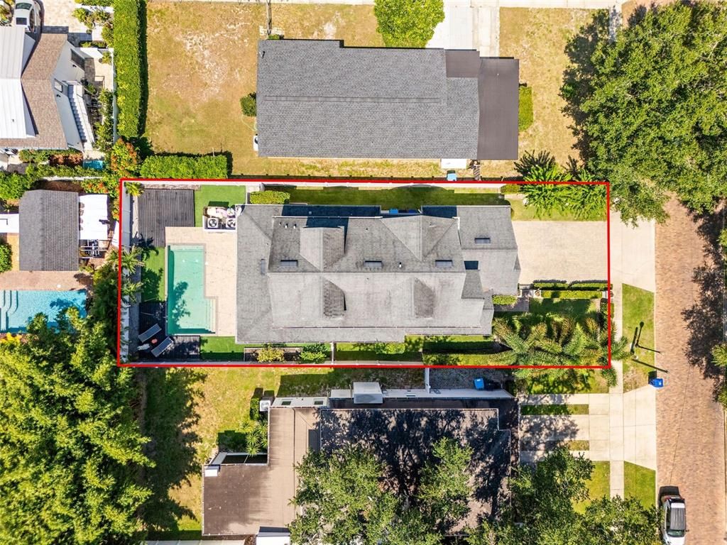 Exterior, Drone
