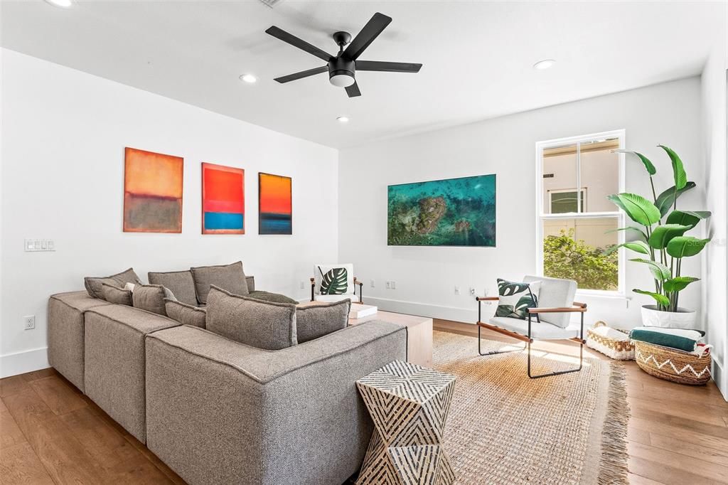 Interior, Living room, Recessed Lighting, Wood Texture Flooring