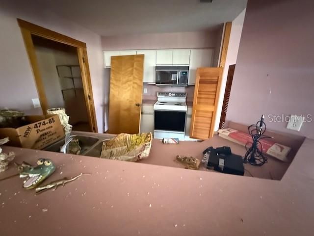 Interior, Kitchen, Stainless Steel Appliances