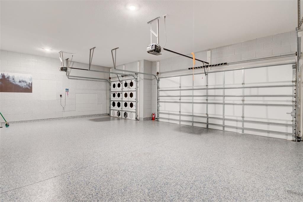 Garage, Interior, Recessed Lighting
