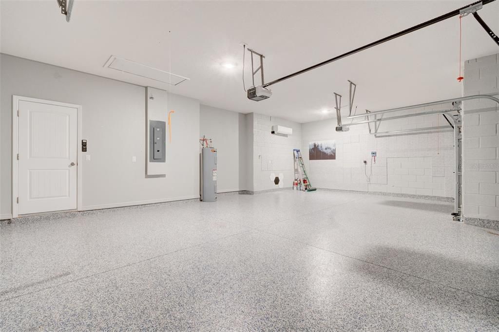 Garage, Interior, Recessed Lighting