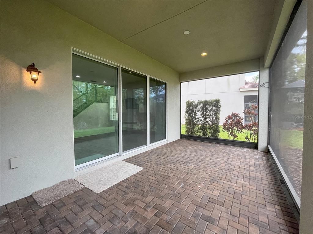 Empty room, Interior, Recessed Lighting, Sun Room