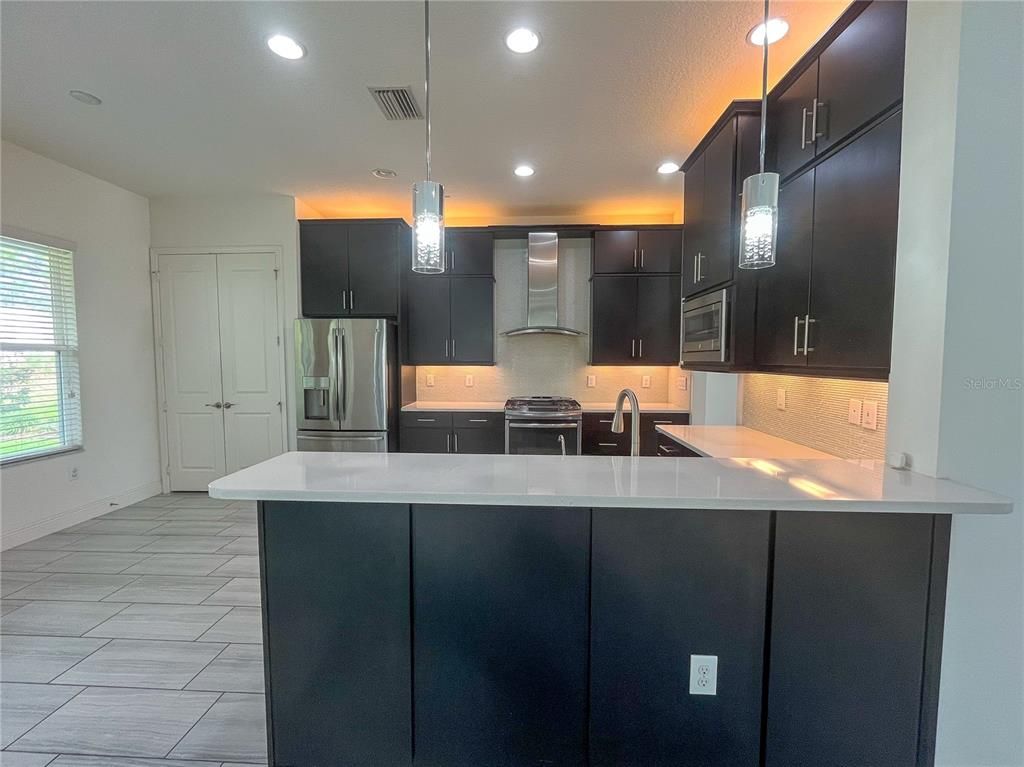 Interior, Kitchen, Pendant Lights, Recessed Lighting, Stainless Steel Appliances