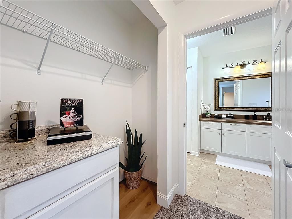 Interior, Walk-in Closets