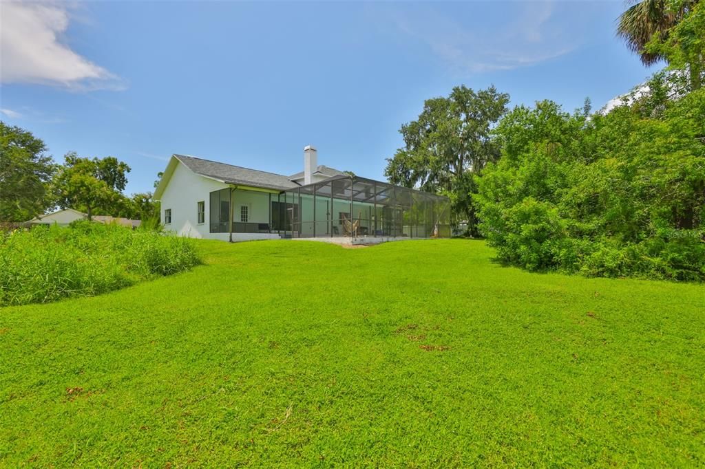 Backyard, Exterior