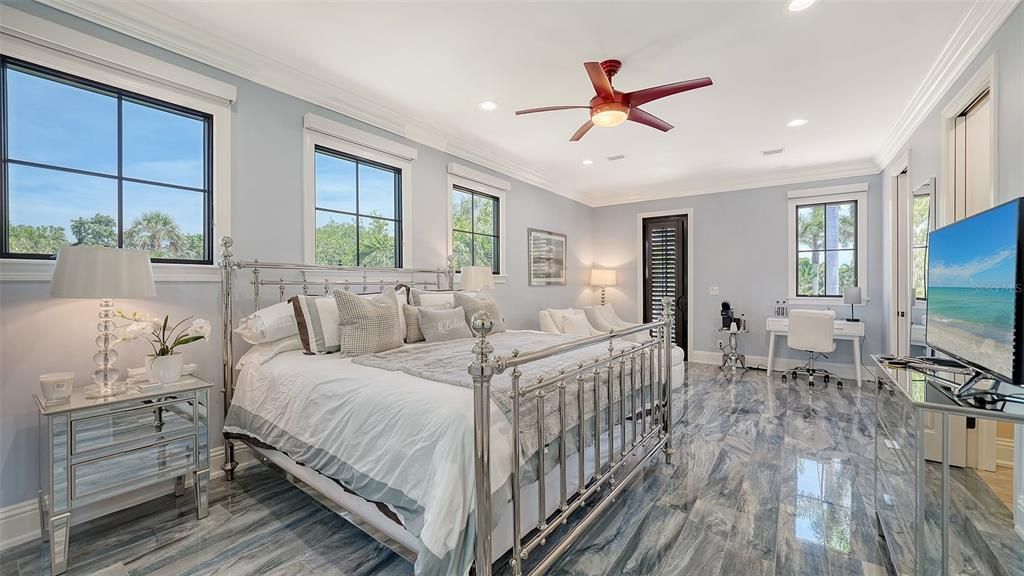 Bedroom, Home Office, Interior, Marble, Recessed Lighting, Water