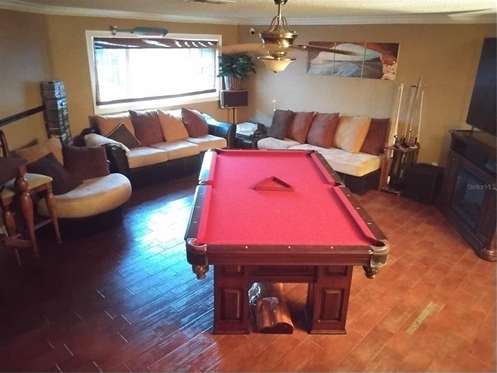 Billiard Table, Game Room, Interior, Living room, Pendant Lights, Wood Texture Flooring