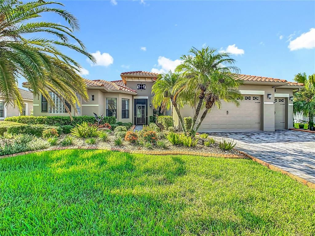 Attached, Backyard, Exterior, Facade, Mediterranean