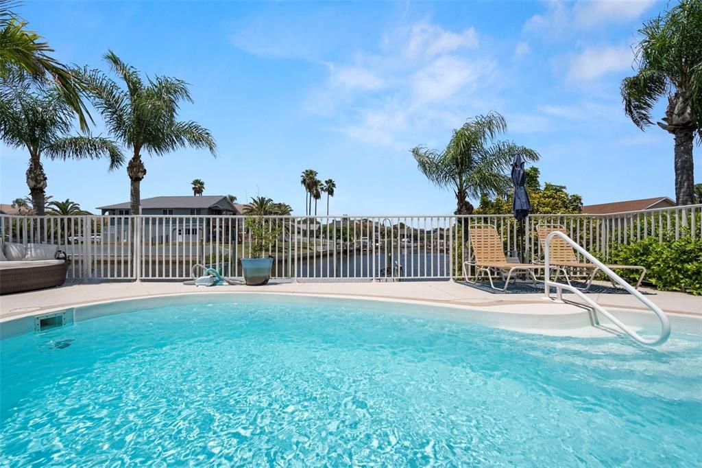 Exterior, Pool, Water