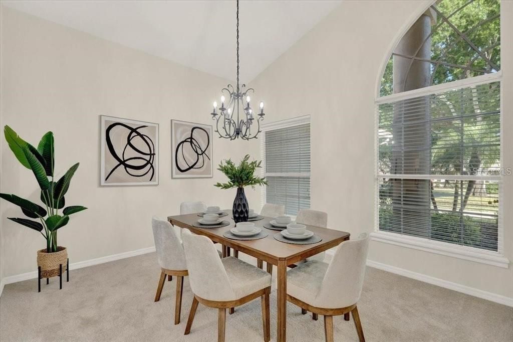 Chandelier, Dining room, Interior