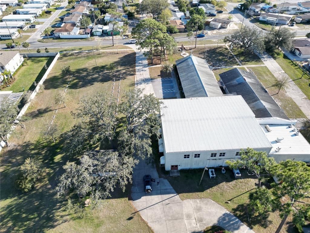 Exterior, Drone