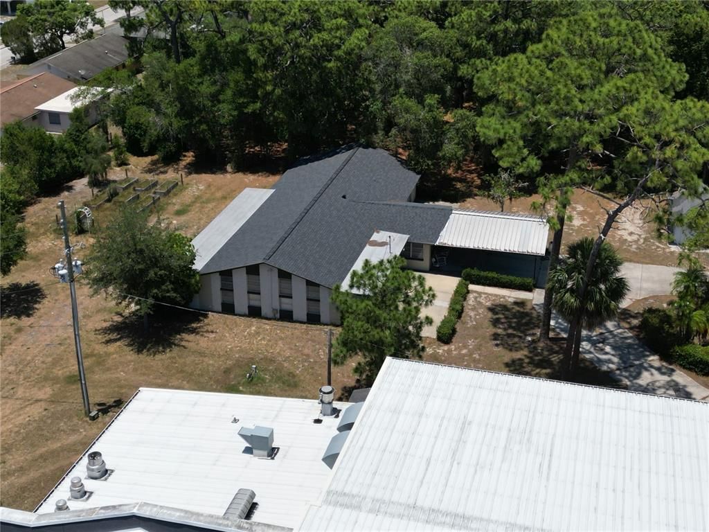 Exterior, Drone