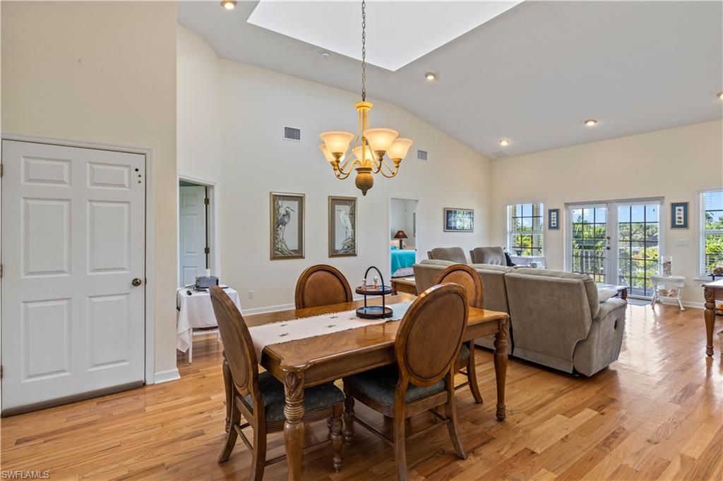 Chandelier, Dining room, Interior, Living room, Recessed Lighting, Wood Texture Flooring
