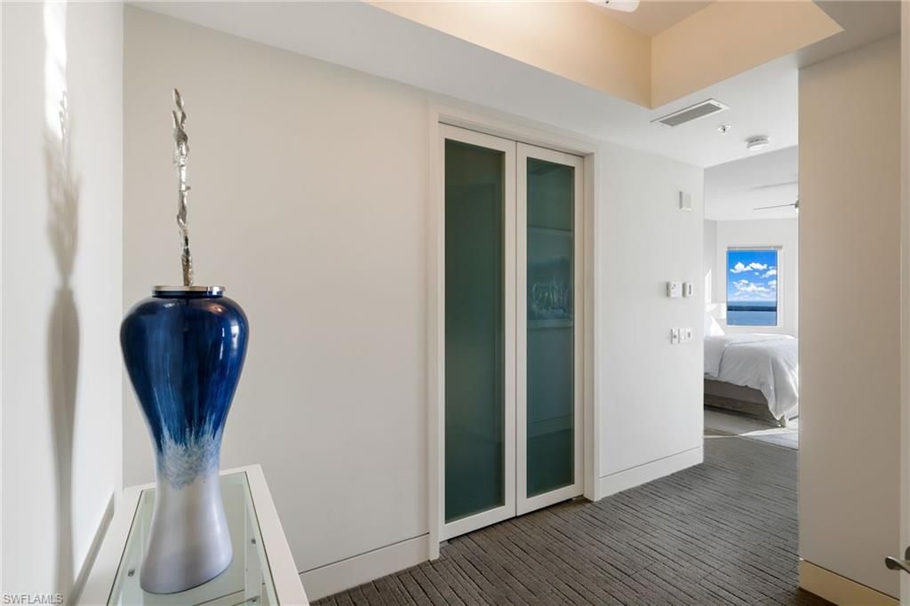 Bedroom, Interior, Water
