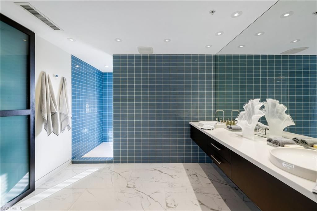 Bathroom, Dual Sink Vanities, Interior, Marble, Recessed Lighting