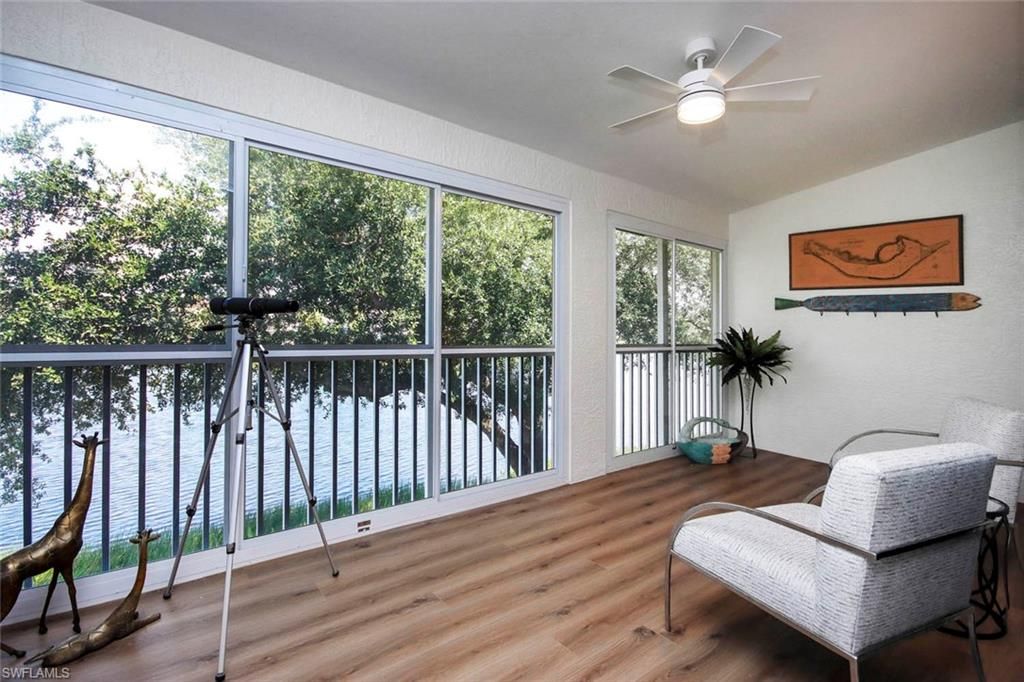 Interior, Sun Room, Wood Texture Flooring