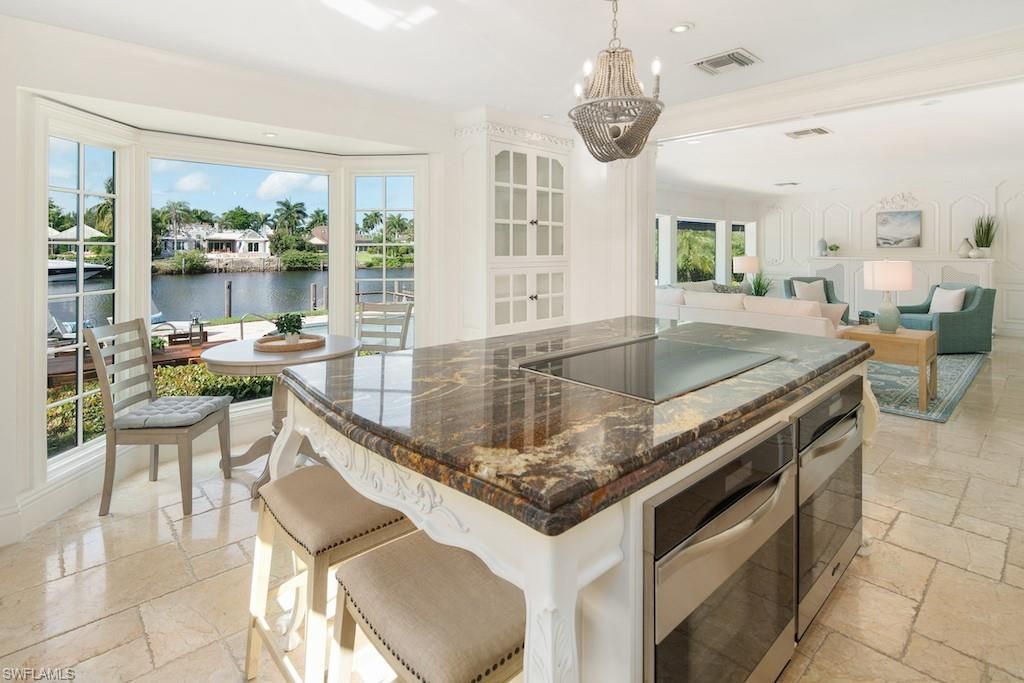 Dining room, Interior, Living room, Recessed Lighting, Water
