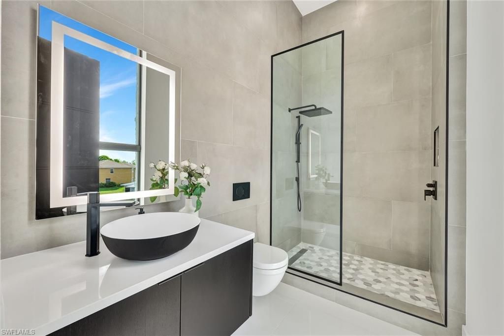 Bathroom, Glass Shower, Interior