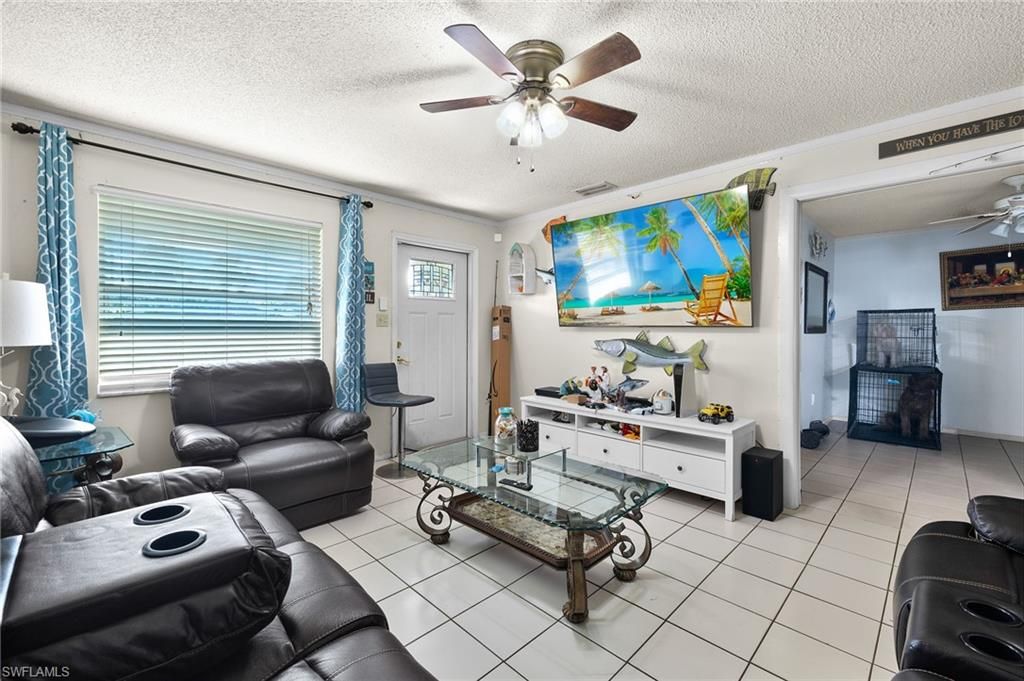 Interior, Living room