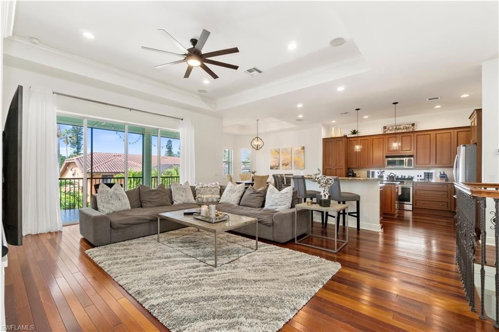 Interior, Kitchen, Living room, Pendant Lights, Recessed Lighting, Stainless Steel Appliances, Wood Texture Flooring