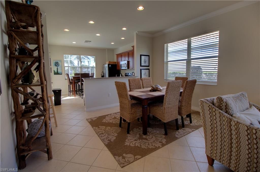 Dining room, Interior, Kitchen, Recessed Lighting