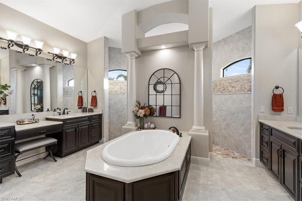 Bathroom, Dual Sink Vanities, Interior