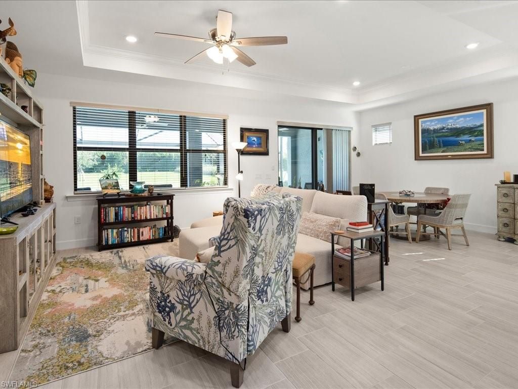 Dining room, Interior, Living room, Recessed Lighting