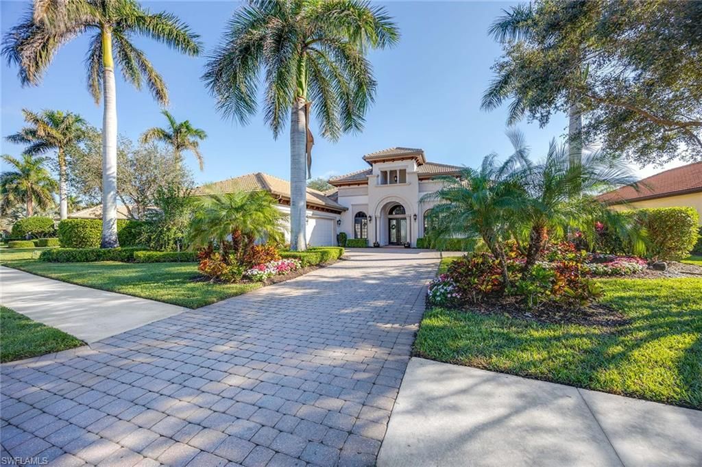 Backyard, Exterior, Facade, Mediterranean