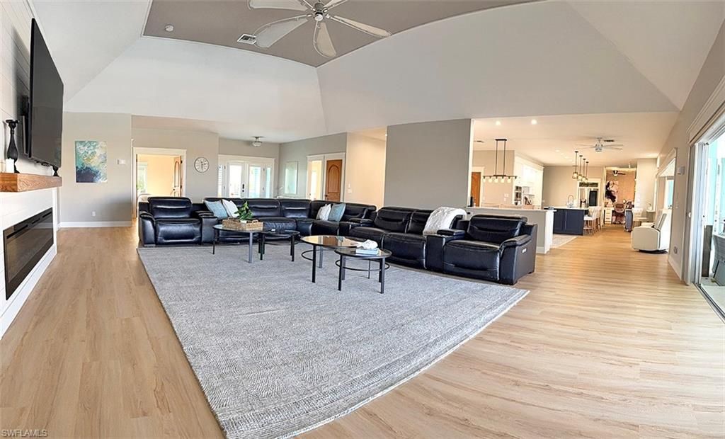 Interior, Kitchen, Living room, Pendant Lights, Recessed Lighting, Wood Texture Flooring