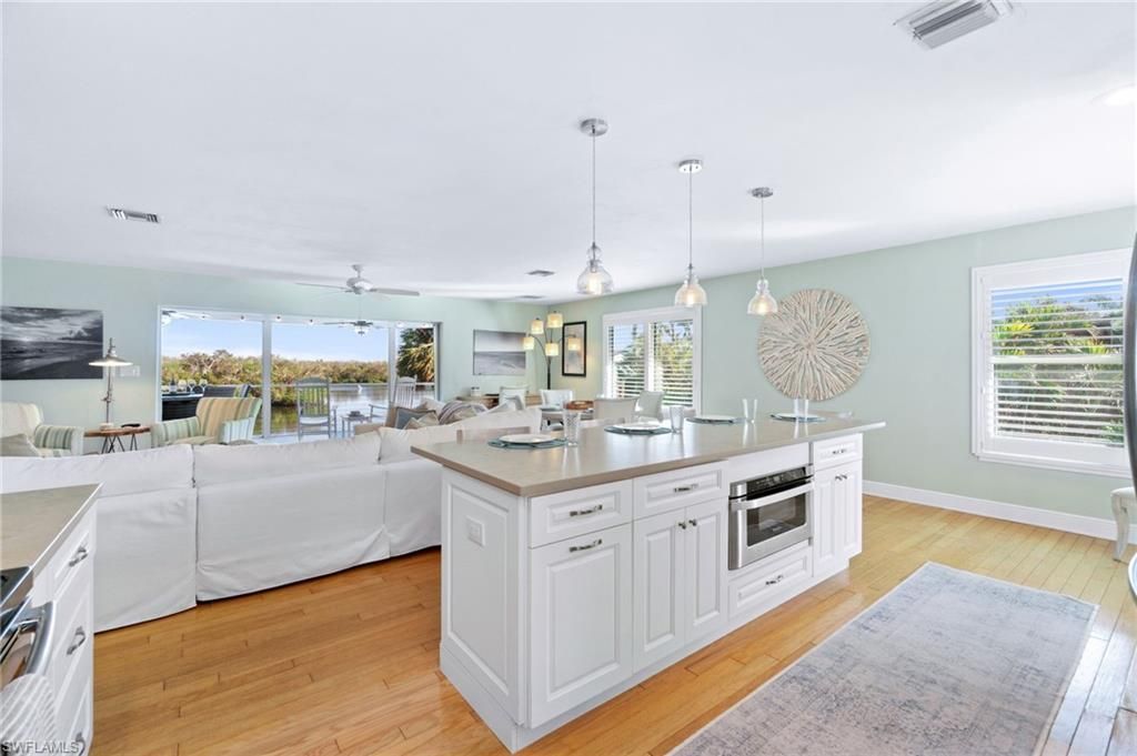 Dining room, Interior, Kitchen, Living room, Pendant Lights, Wood Texture Flooring